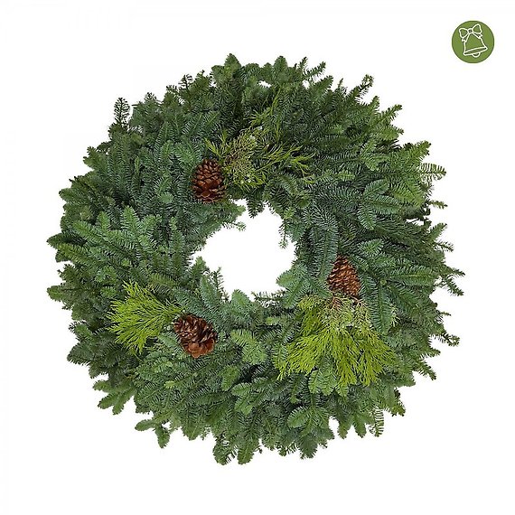 Classic Juniper & Pinecone Wreath 24 Inch